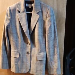 Tahari Gray Plaid Blazer